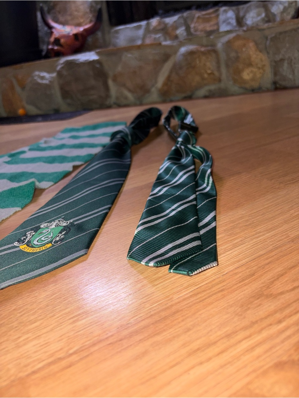 Slytherin Green Hogwarts bundle - Picture 3 of 9
